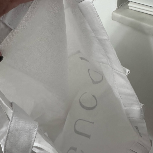 Gucci Tote - Picture 5 of 6